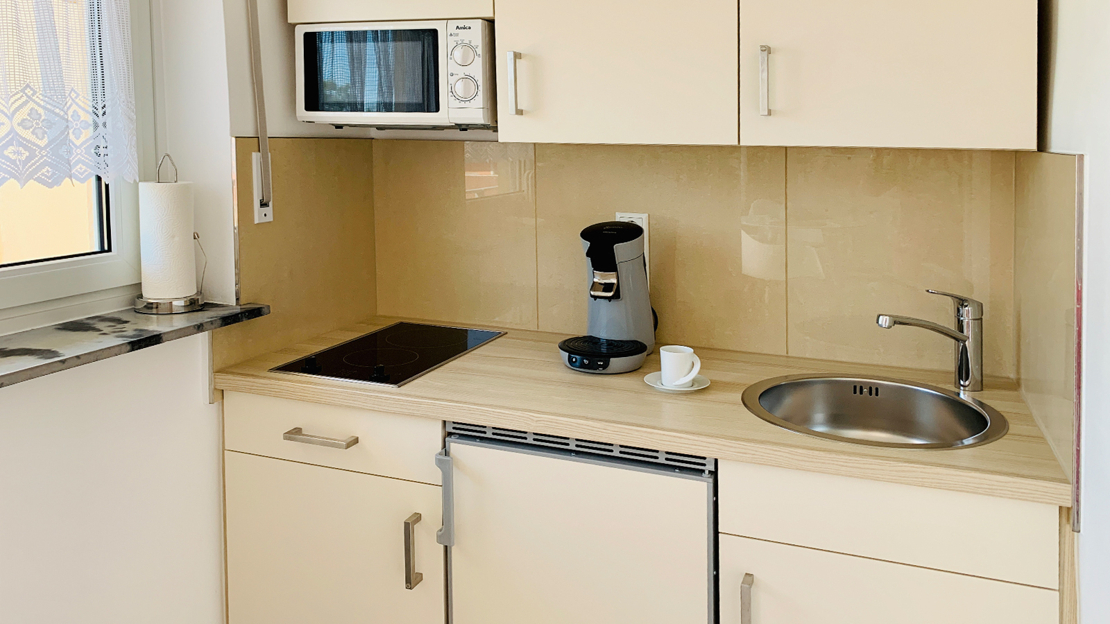 Moderne Küche in Ferienwohnung in Konstanz am Bodensee