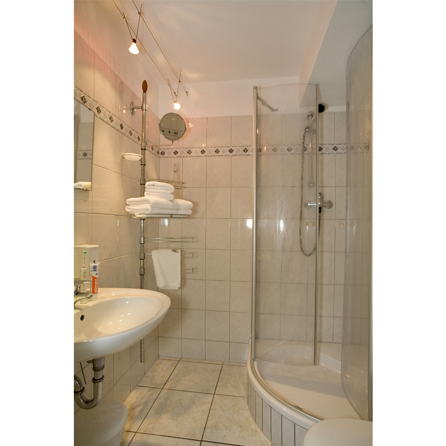 Modernes Badezimmer in Ferienwohnung in Konstanz am Bodensee